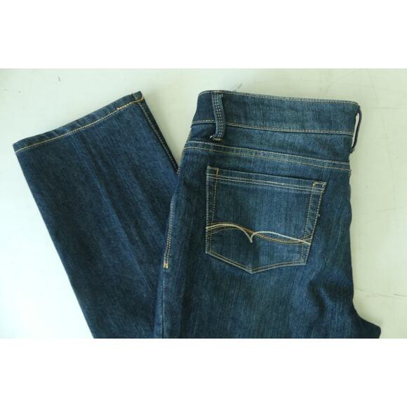Faded Glory Straight Jeans Women's Size 14 Mid Rise Y2K Dark Wash MINT Stretch - Picture 1 of 7